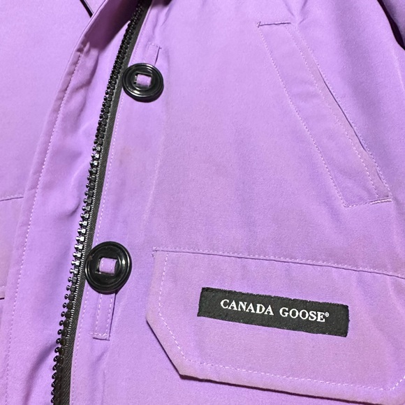 Canada Goose Chiliwack Coat, colour;Purple, size xsmall - Picture 7 of 16